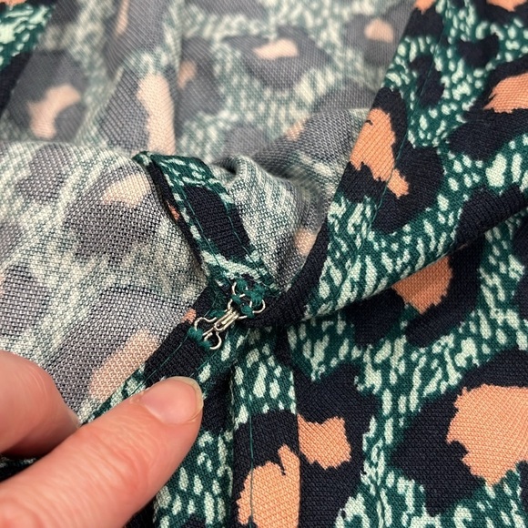 H&M Limited Edition Leopard Print Faux Wrap Jumpsuit | Teal with Pink‎ Spots | 6 - Picture 15 of 16